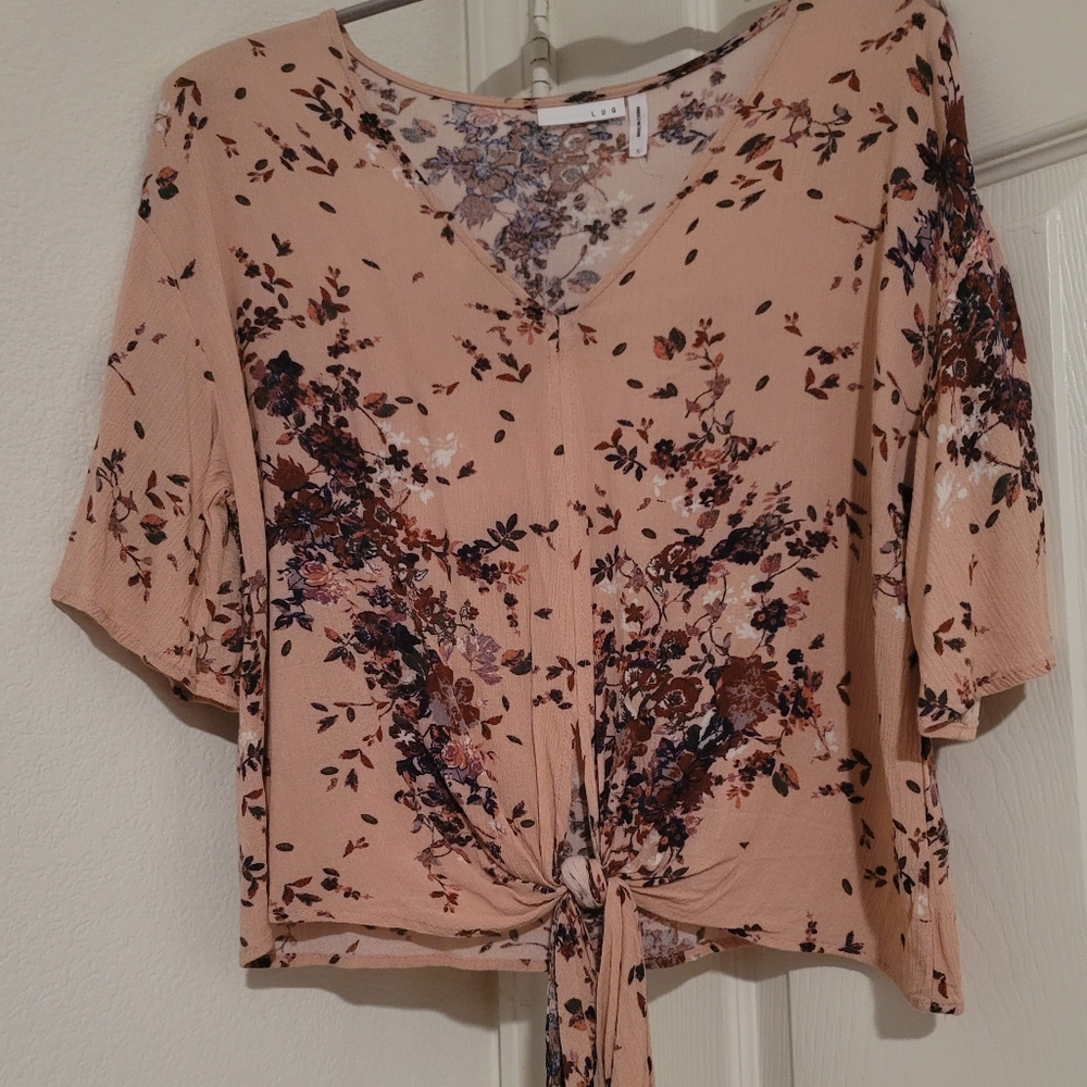 LUQ Tie Front Top Pink Small